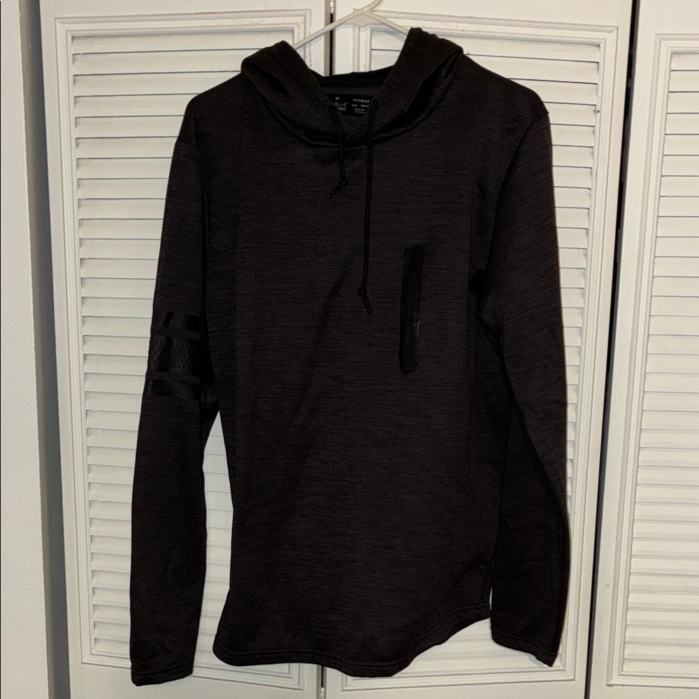 Black Hooded Pullover Sweatshirt